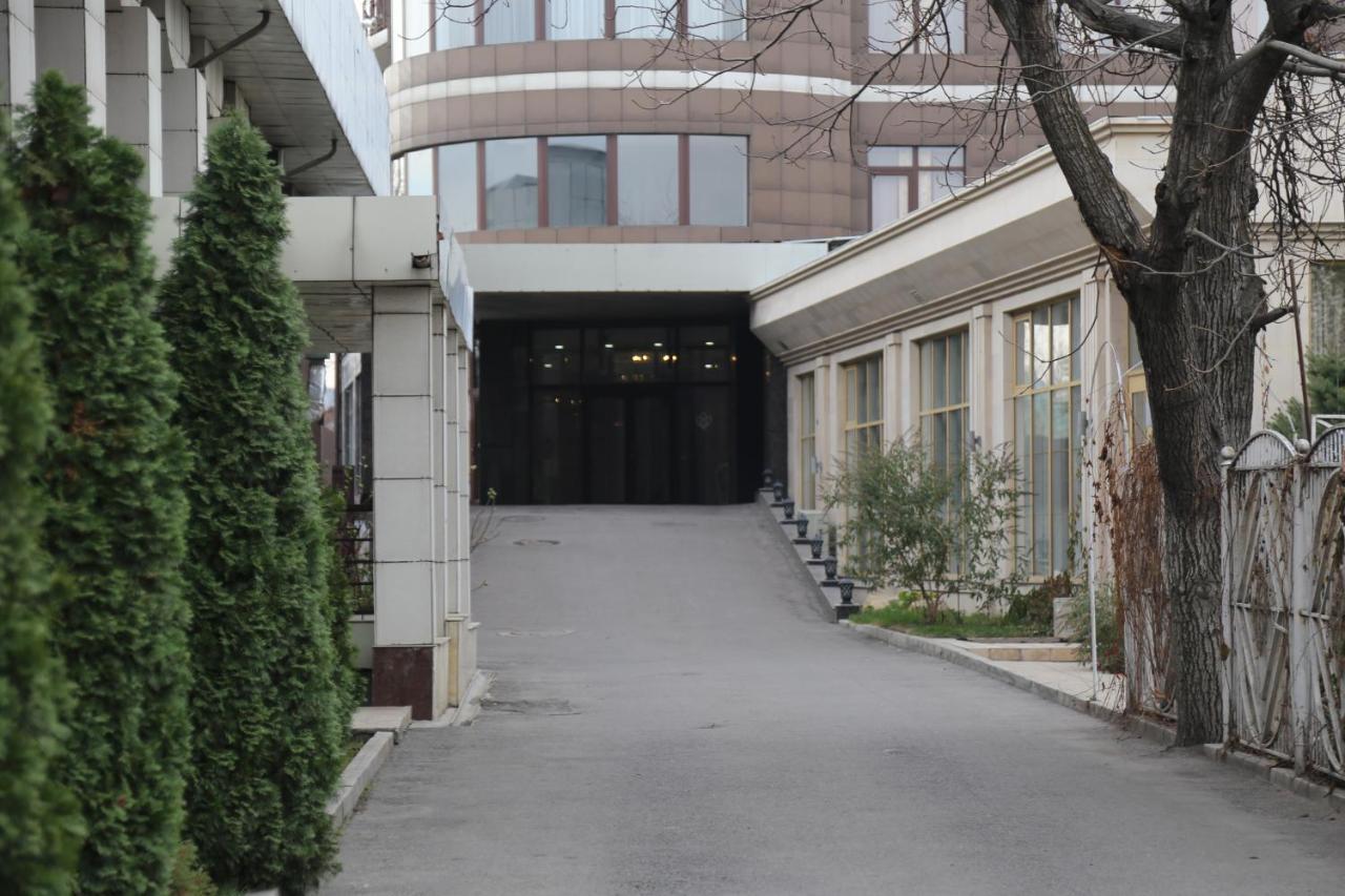 Maryotel Lebedinovka Exterior photo